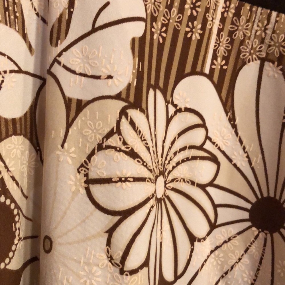 Medium brown/tan/white floral & striped long sleeve blouse - Picture 4 of 9